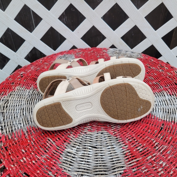 Cobb Hill Sandals - Picture 5 of 6